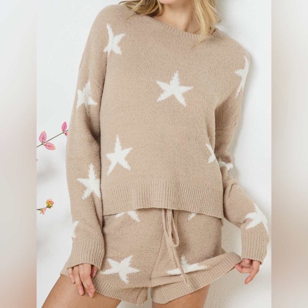 #159 Fabulous Soft Long Sleeve Star Print Top&Short 2pc Set - Picture 2 of 12